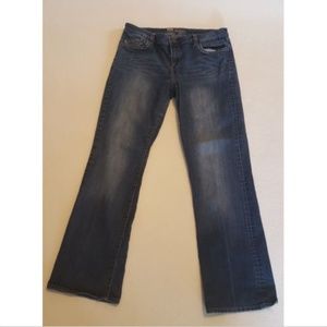 Kut from the Kloth flap pocket boot cut jeans